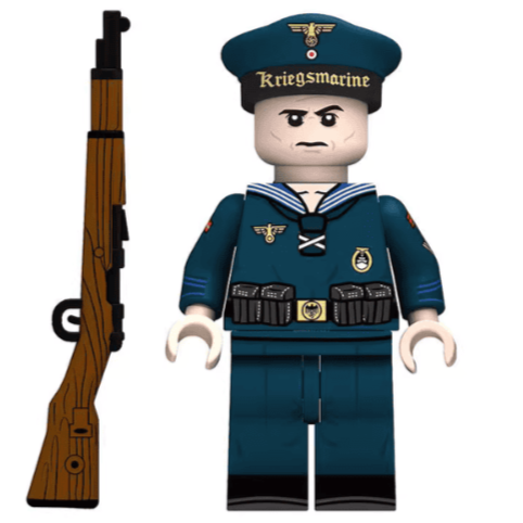 WW2 German Gefreiter-Funker Custom Military Minifigure1