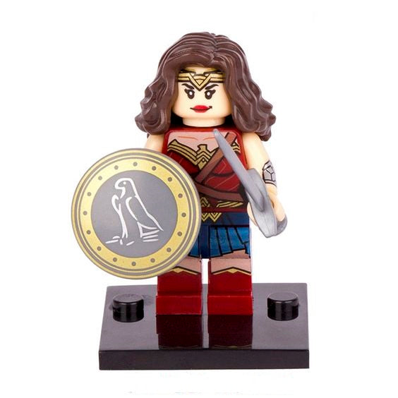 Wonder Woman DC Comics Superhero Minifigure1
