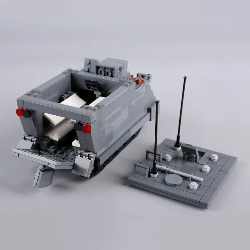 US Army M577-A2 Emergency Medical Treatment Vehicle (EMTV)4