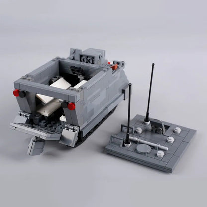 US Army M577-A2 Emergency Medical Treatment Vehicle (EMTV)4