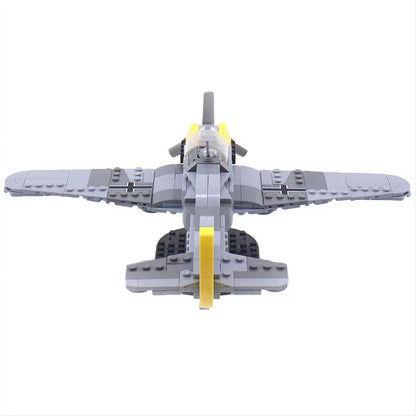 WW2 German BF-109 Fighter + Display Stand3