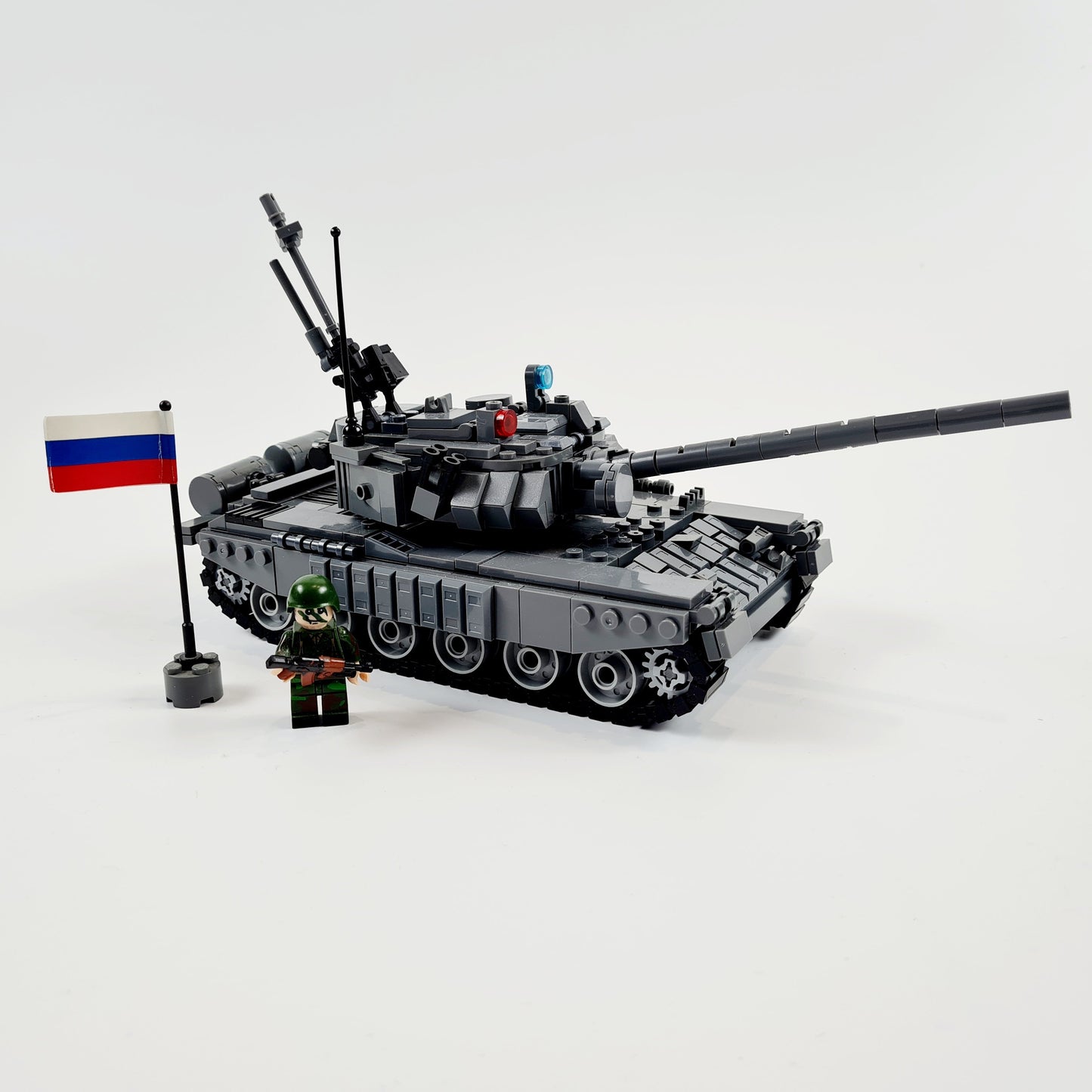 Soviet Army T-72AV Main Battle Tank8