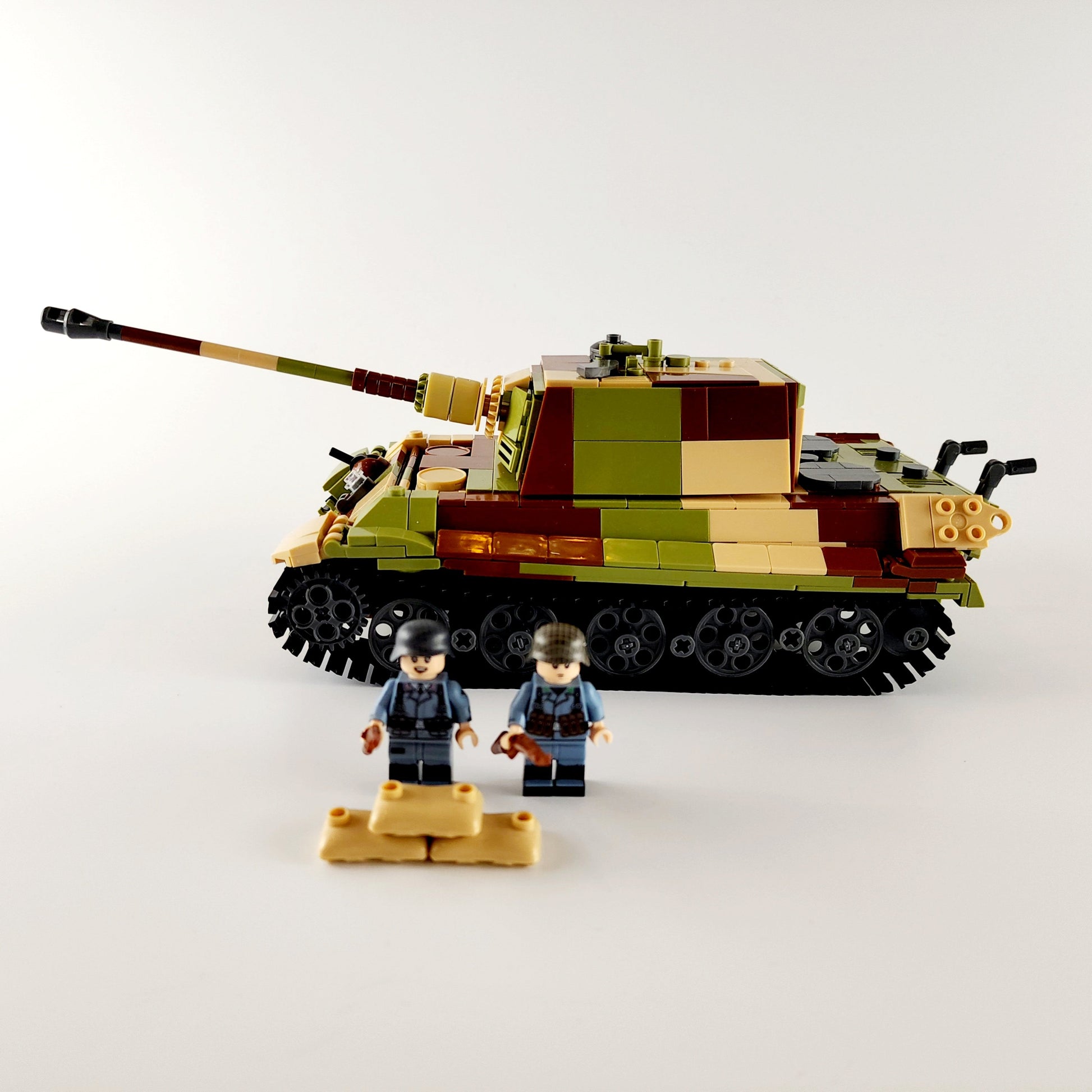 WW2 German Jagdtiger Tank Destroyer3