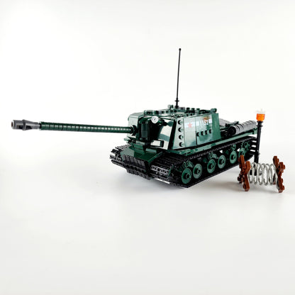 WW2 Soviet ISU-152 Tank Destroyer1