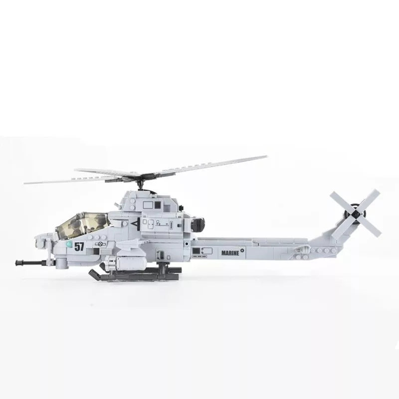 US Military AH-1Z Viper Attack Helicopter8