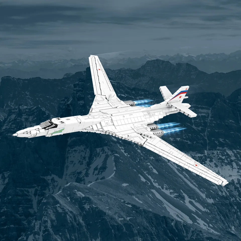 Russian Air Force Tu-160 "White Swan" Strategic Bomber2