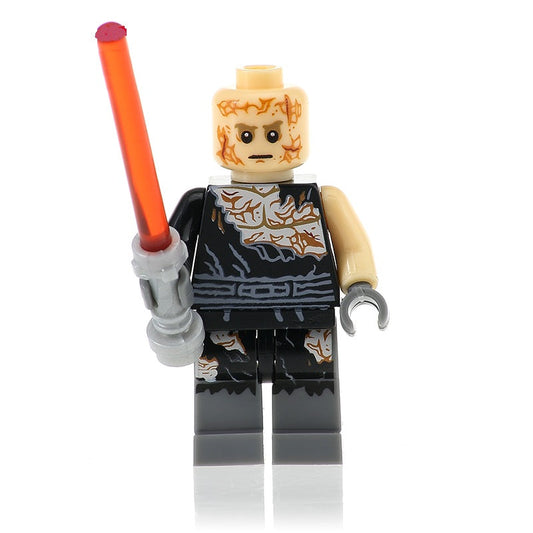 Anakin Skywalker Battle Damaged Star Wars Minifigure1