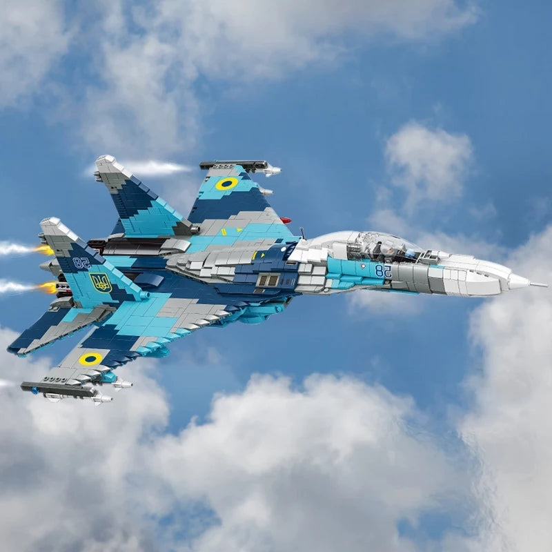 Ukranian AF Su-27 P1M "58 Blue" Fighter3