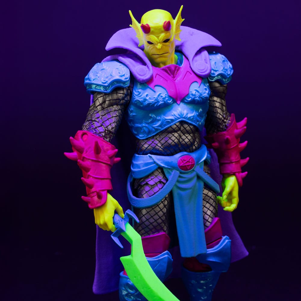 DC Multiverse Action Figure The Demon (Demon Knights) Black Light Edition (Gold Label) 18cm5