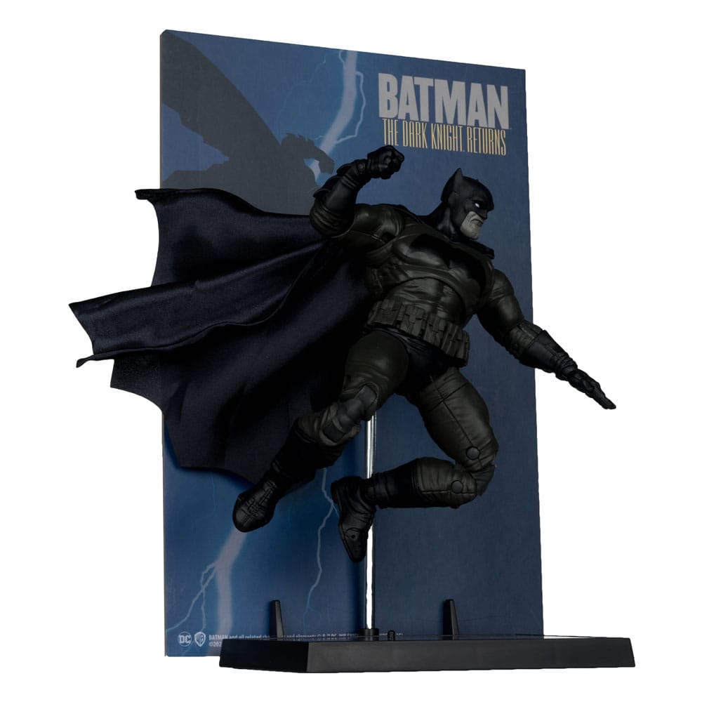 DC Multiverse McFarlane Cover Recreations Action Figure Batman (Batman: The Dark Knight Returns #1) (Gold Label) 18cm1
