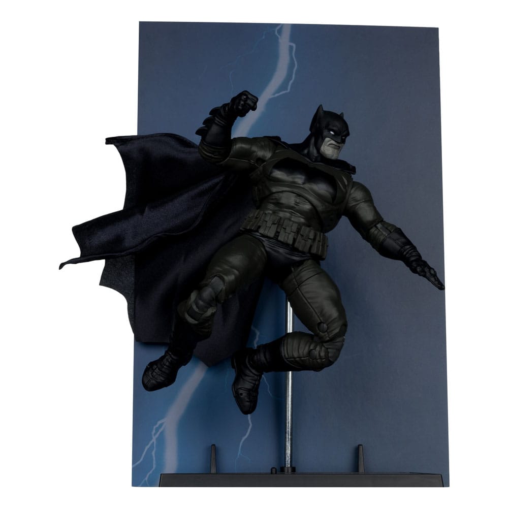 DC Multiverse McFarlane Cover Recreations Action Figure Batman (Batman: The Dark Knight Returns #1) (Gold Label) 18cm2