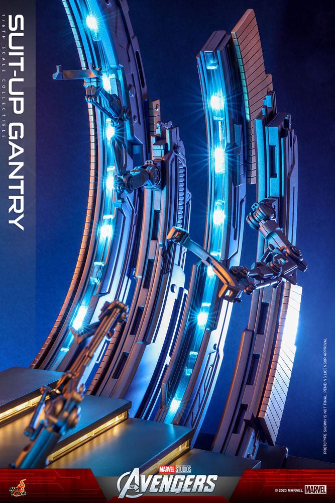 Marvel's The Avengers Accessories Collection Series Iron Man Suit-Up Gantry4