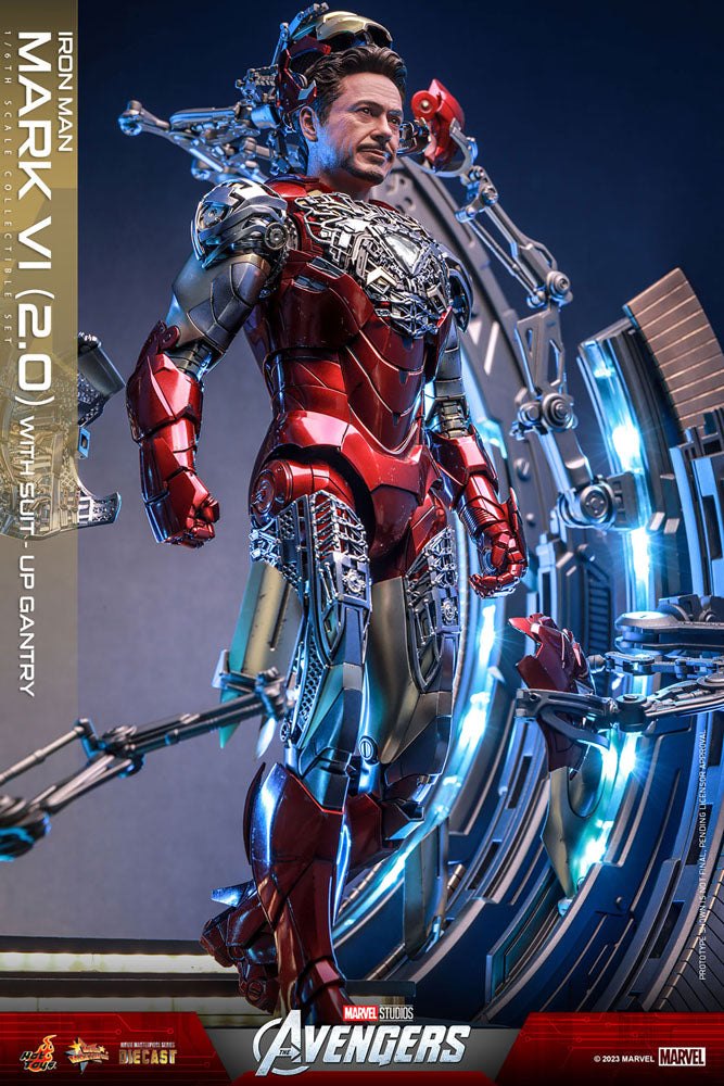 Marvel's The Avengers Movie Masterpiece Diecast Action Figure 1/6 Iron Man Mark VI (2.0) with Suit-Up Gantry 32cm5