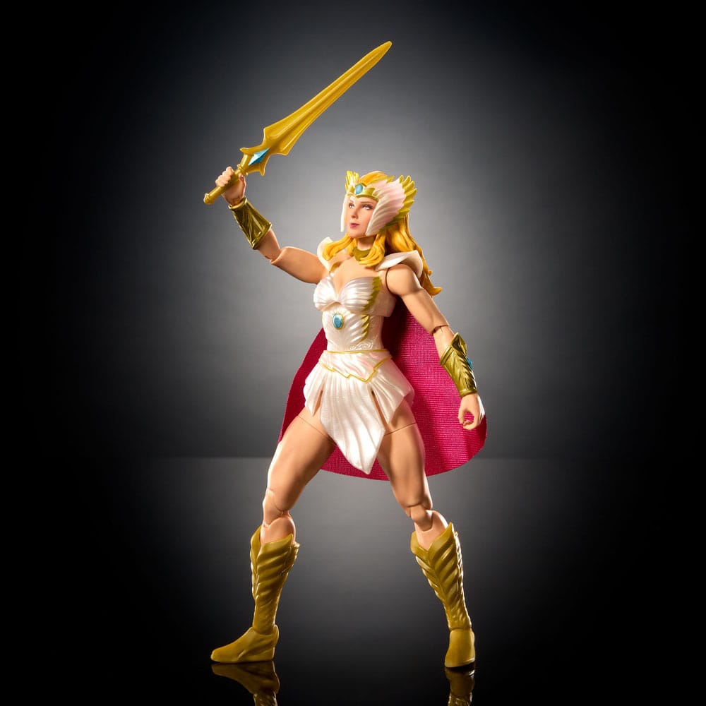 Masters of the Universe Core New Etheria Action Figure She-Ra 18cm4