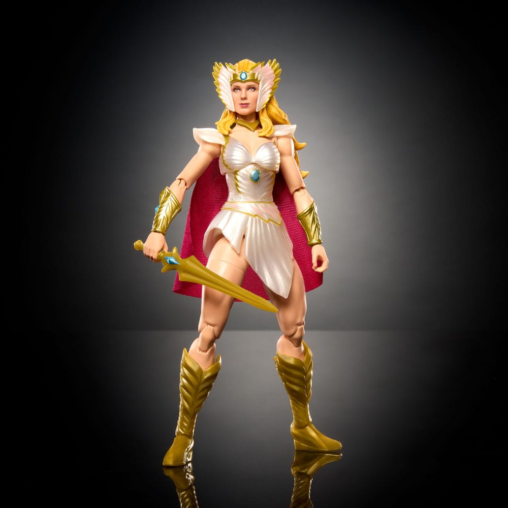 Masters of the Universe Core New Etheria Action Figure She-Ra 18cm3