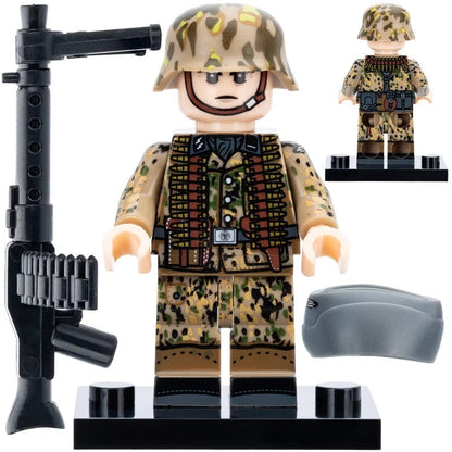 WW2 German Erbsenmuster Infantry Soldier Custom Minifigure1