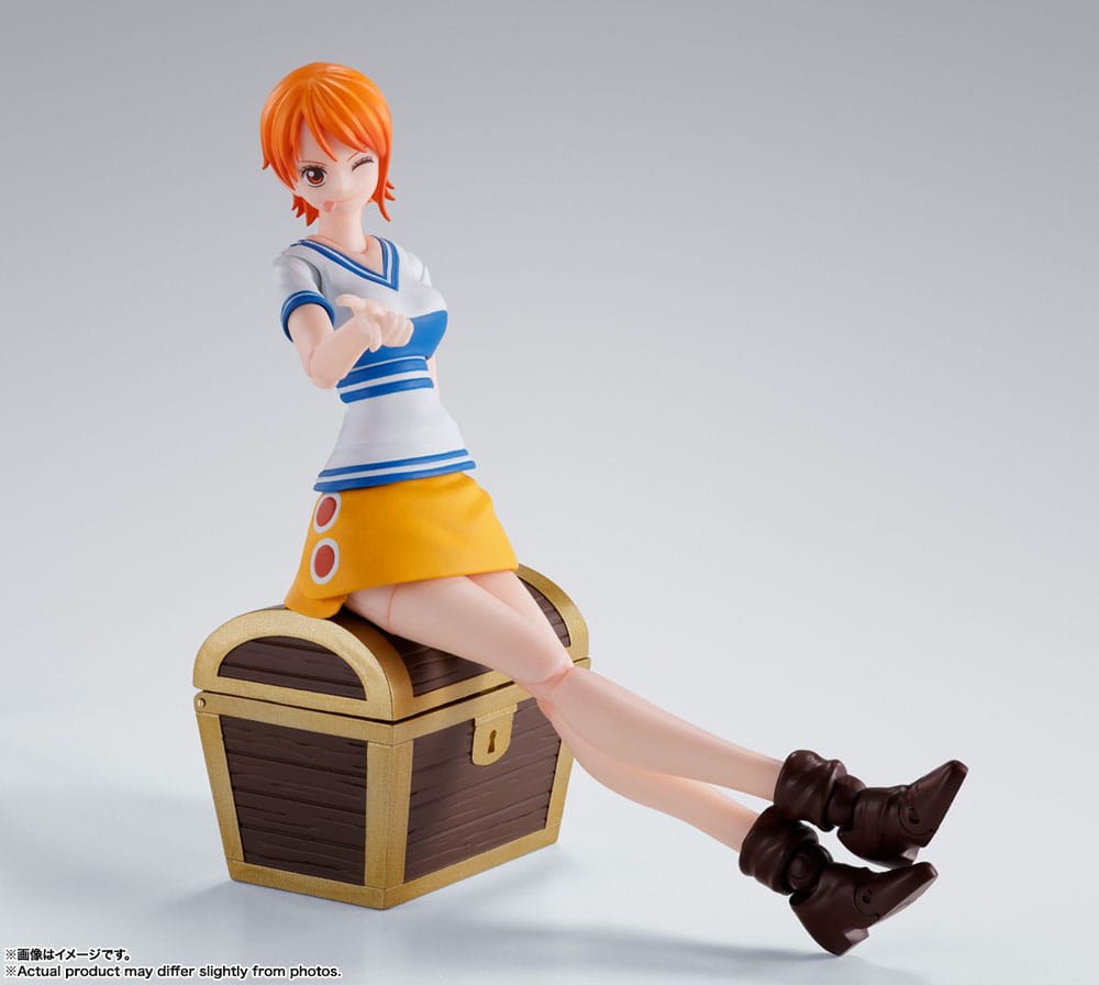 One Piece S.H. Figuarts Action Figure Nami Romance Dawn 14cm2