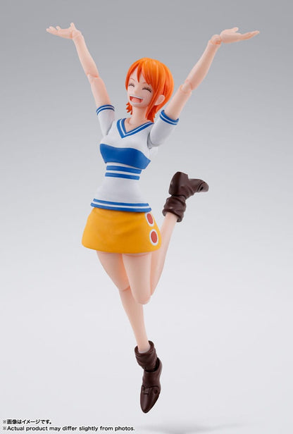 One Piece S.H. Figuarts Action Figure Nami Romance Dawn 14cm4