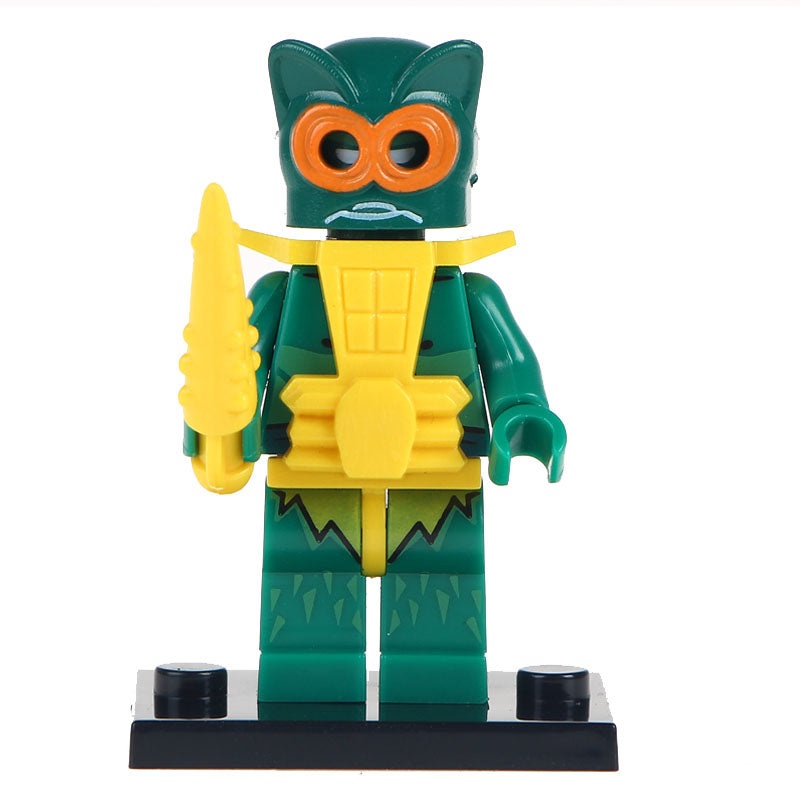 Whiplash Minifigure from Masters of the Universe1