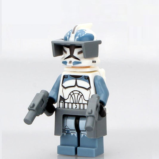 Wolfpack Clone Trooper Star Wars Minifigure1