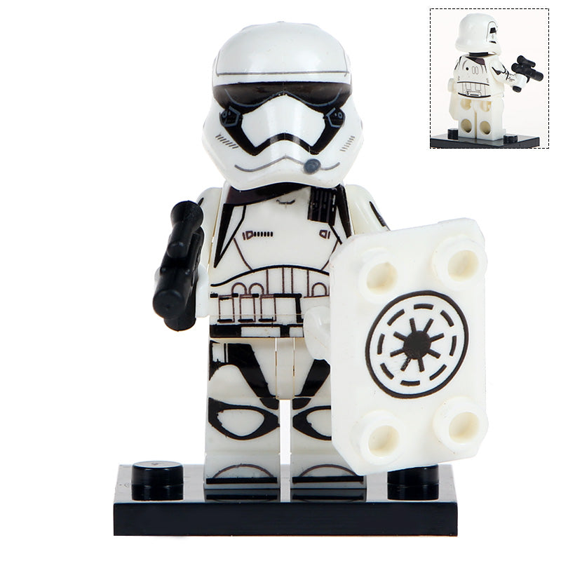 First Order Stormtrooper with Shield Star Wars Minifigure1
