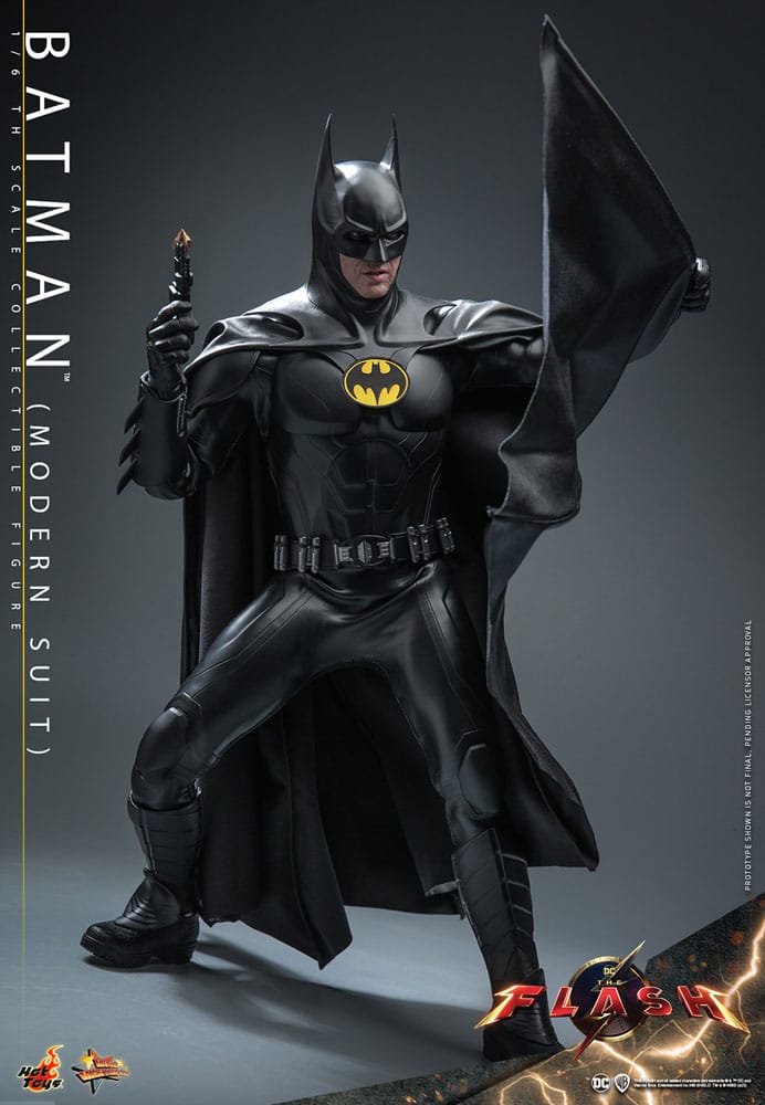 The Flash Movie Masterpiece Action Figure 1/6 Batman (Modern Suit) 30cm18