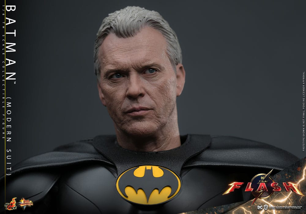 The Flash Movie Masterpiece Action Figure 1/6 Batman (Modern Suit) 30cm6