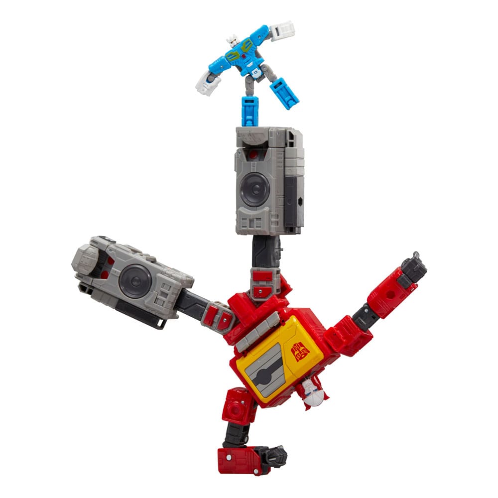 The Transformers: The Movie Generations Studio Series Voyager Class Action Figure Autobot Blaster & Eject 16cm9