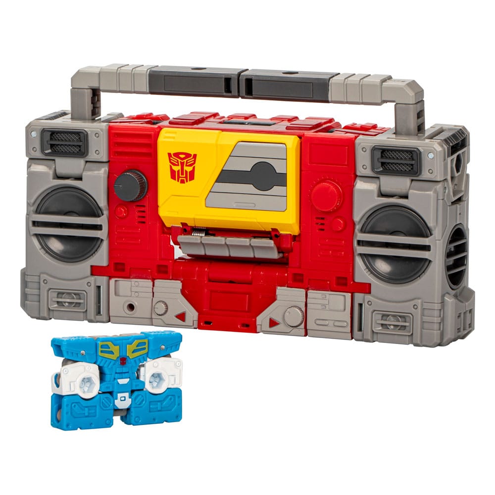 The Transformers: The Movie Generations Studio Series Voyager Class Action Figure Autobot Blaster & Eject 16cm12