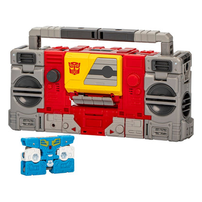 The Transformers: The Movie Generations Studio Series Voyager Class Action Figure Autobot Blaster & Eject 16cm12
