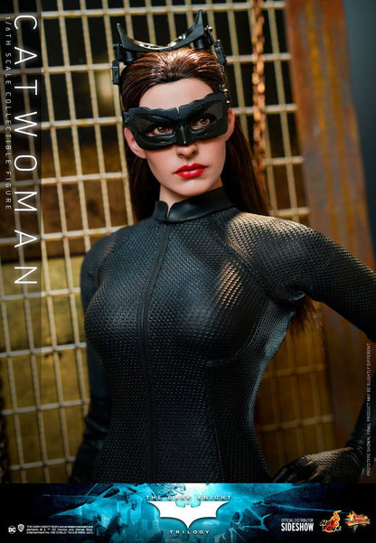 The Dark Knight Trilogy Movie Masterpiece Action Figure 1/6 Catwoman 29cm8