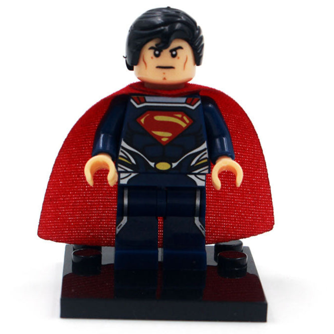 Superman DC Comics Superhero Minifigure1
