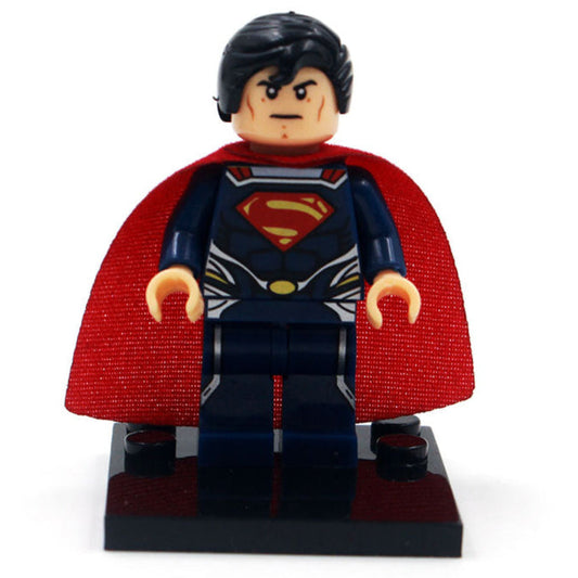 Superman DC Comics Superhero Minifigure1