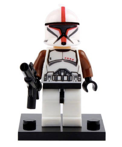 Clone Trooper Captain custom Star Wars Minifigure1