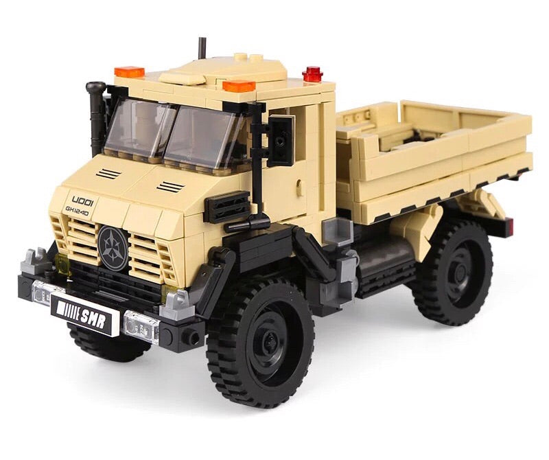Off-Road Military Truck2