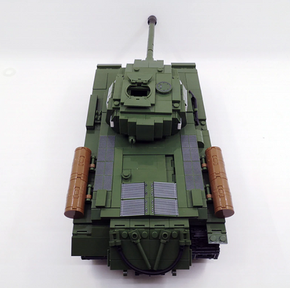 WW2 Soviet Heavy Tank IS-2M7