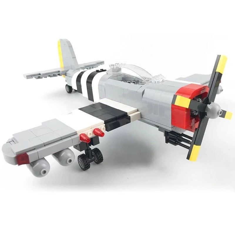 WW2 American P-47 Republic Thunderbolt3