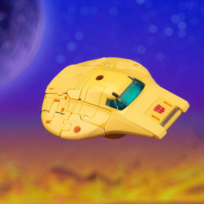 Transformers Generations Legacy United Deluxe Class Action Figure Origin Bumblebee 14cm8