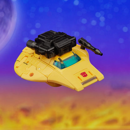 Transformers Generations Legacy United Deluxe Class Action Figure Origin Bumblebee 14cm11