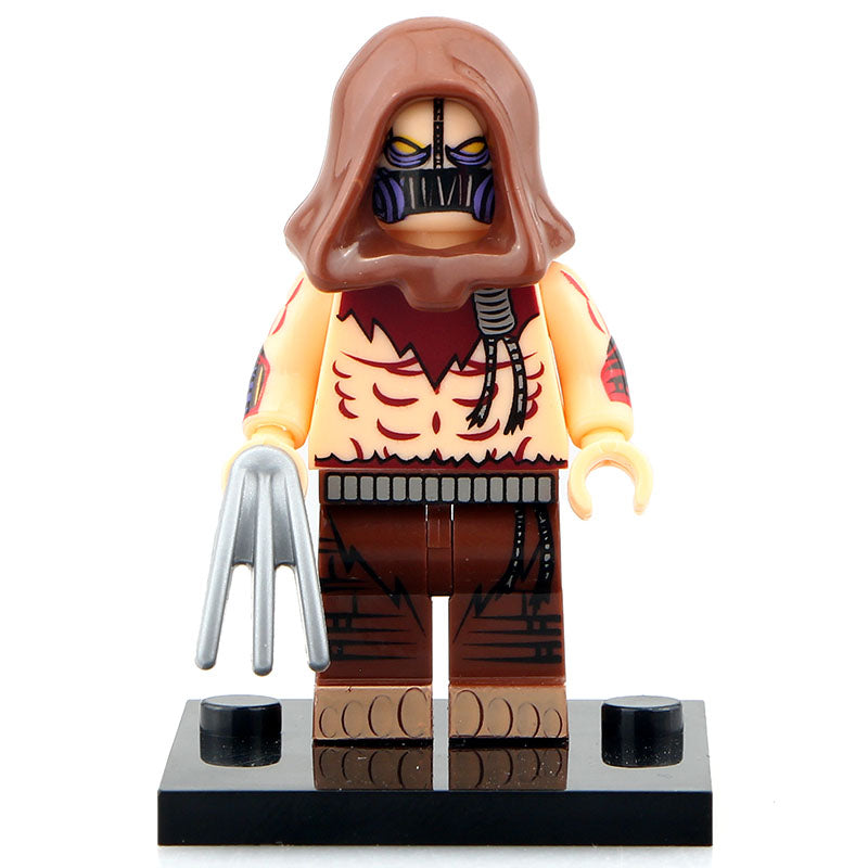 Scarecrow from Batman DC Comics Supervillain Minifigure1